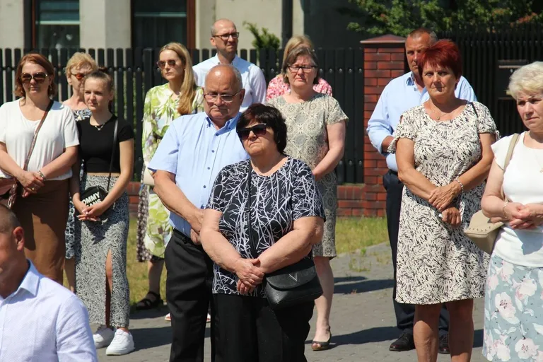 Z parafią pw. Opatrzności Bożej przez ulice Ostrowi Mazowieckiej. Uroczysta procesja Bożego Ciała (zdjęcia)