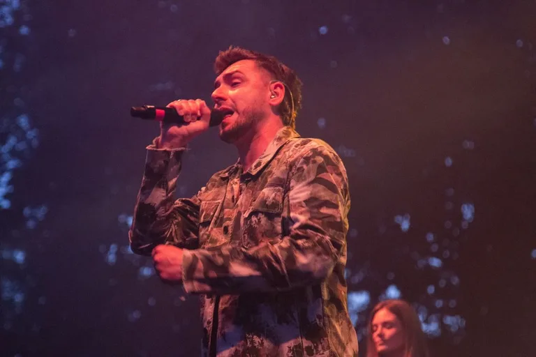 Eksplozja reggae na 19. Dniach Ostrowi Mazowieckiej - Kamil Bednarek zdominował scenę! (zdjęcia, wideo)