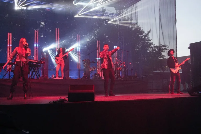 Eksplozja reggae na 19. Dniach Ostrowi Mazowieckiej - Kamil Bednarek zdominował scenę! (zdjęcia, wideo)