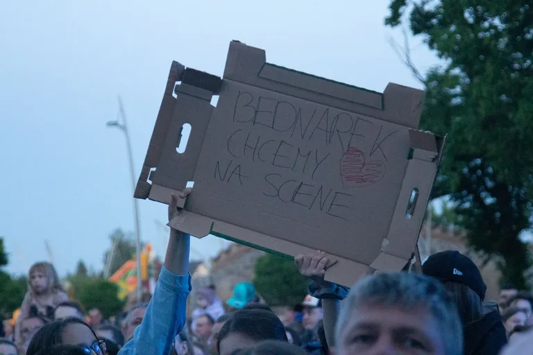 Eksplozja reggae na 19. Dniach Ostrowi Mazowieckiej - Kamil Bednarek zdominował scenę! (zdjęcia, wideo)