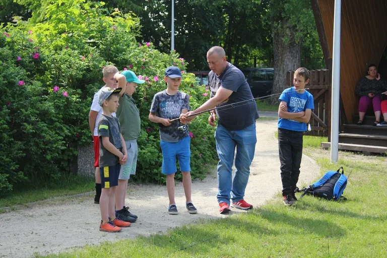 Z przygodą na łowisku. Festyn Wędkarski z okazji Dnia Dziecka! (zdjęcia)