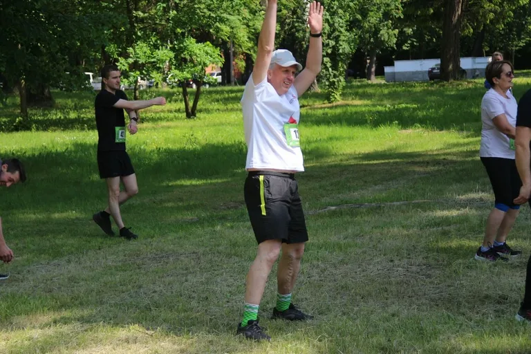 6. Bieg Pamięci Absolwentów Szkoły Podchorążych Piechoty. Kiedy sport spotyka historię... (zdjęcia)