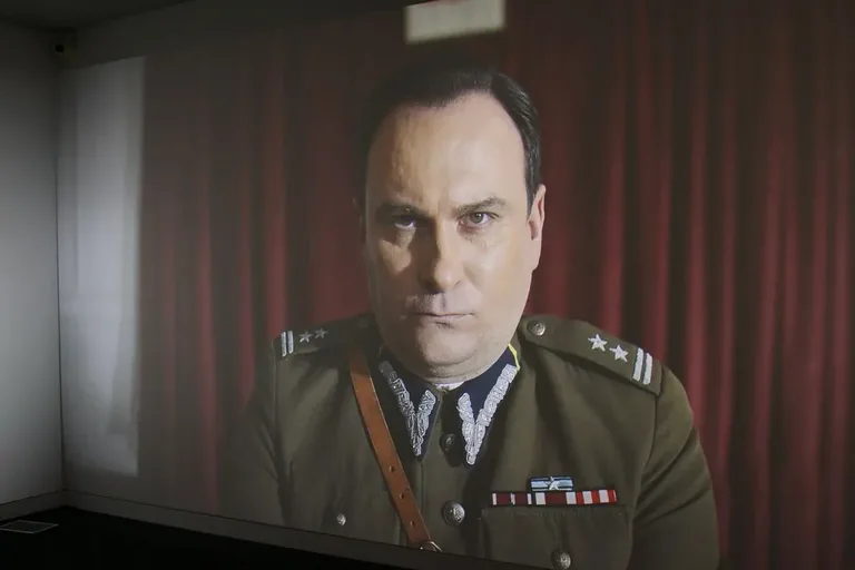 Pokaz filmów VR z Rotmistrzem Pileckim w Muzeum Domu Rodziny Pileckich (zdjęcia)