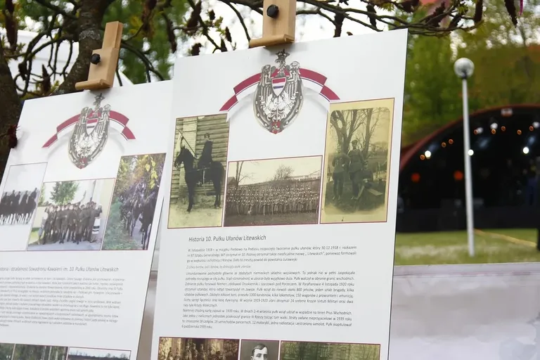 Wspaniała Diorama Historyczna Pułku Ułanów podczas VII Święta Rotmistrza Pileckiego (zdjęcia)