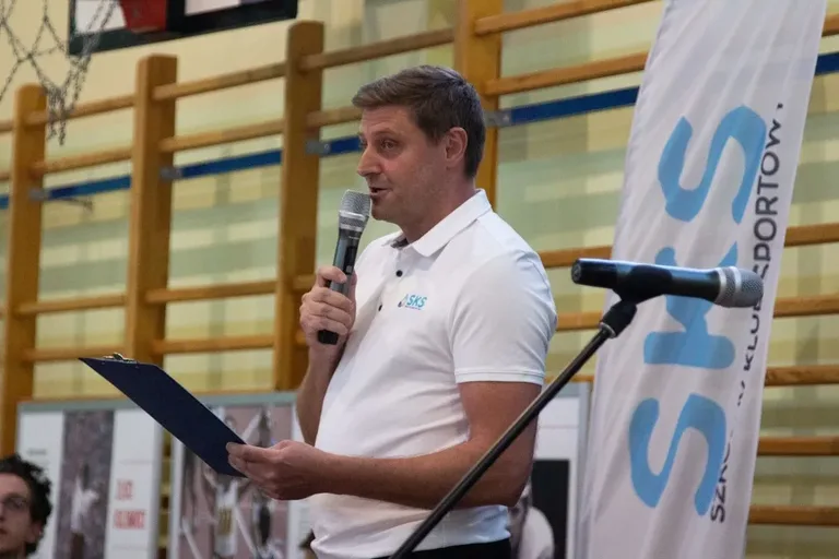 Olimpijscy mistrzowie wśród dzieci. Spotkanie z gwiazdami sportu w Bogutach-Piankach! (zdjęcia)