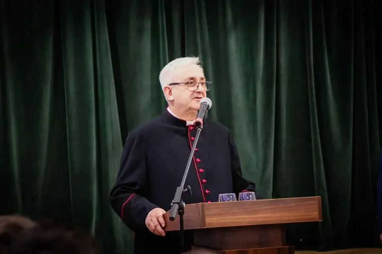 Żegnaj szkoło, witaj maturo! - Uczniowie ZSCKR w Starym Lubiejewie zakończyli rok szkolny (zdjęcia)