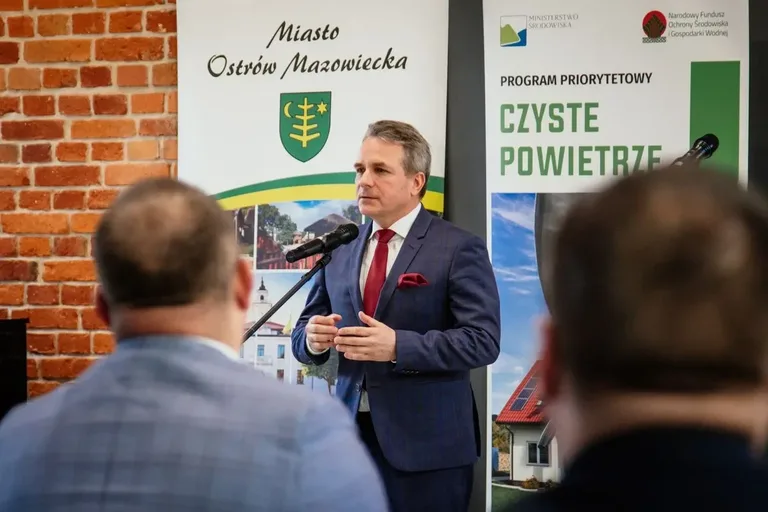 Ponad 248 tys. zł na projekty edukacyjne dla samorządów z powiatu ostrowskiego! (zdjęcia)