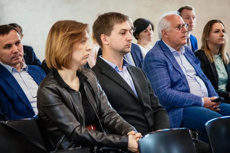 Ponad 248 tys. zł na projekty edukacyjne dla samorządów z powiatu ostrowskiego! (zdjęcia)