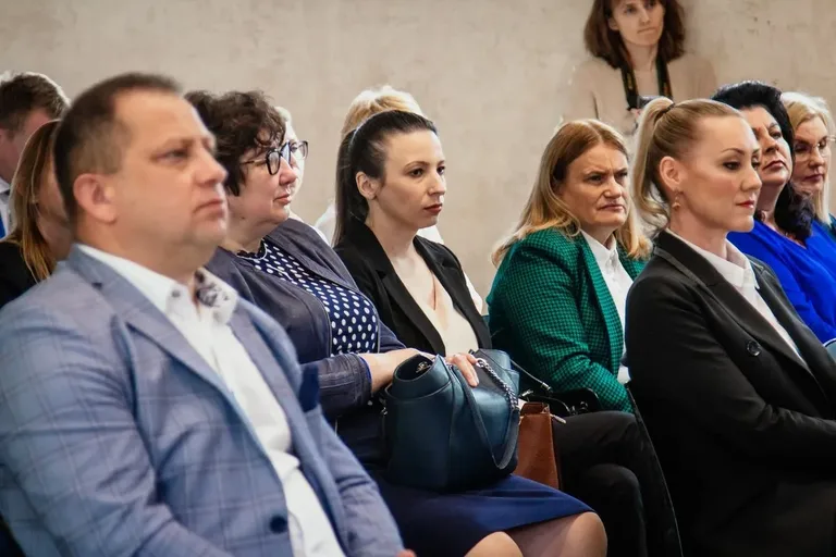 Ponad 248 tys. zł na projekty edukacyjne dla samorządów z powiatu ostrowskiego! (zdjęcia)