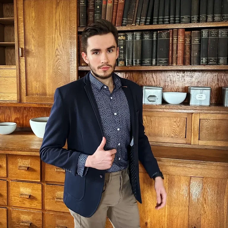 "Niezależnie od wyniku finału ja już czuje się wygranym". Rozmawiamy z Alanem Piersą finalistą konkursu Mister Podlasia 2023 (zdjęcia)