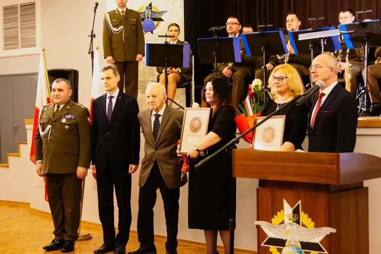 Uroczyste wręczenie nagrody im. Danuty Siedzikówny "Inki" w Komorowie (zdjęcia, wideo)