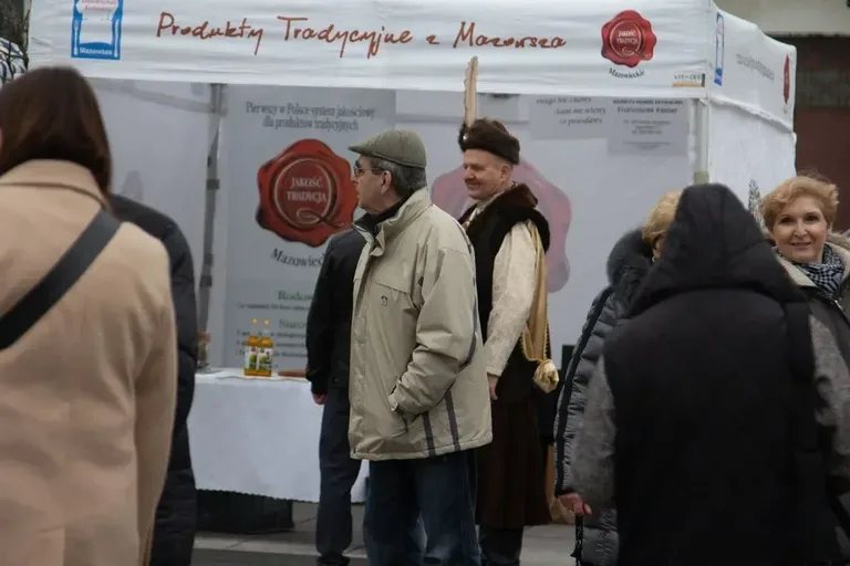 Jarmark Wielkanocny w Ostrowi Mazowieckiej – pyszne smaki i wspaniała zabawa! (zdjęcia, wideo)