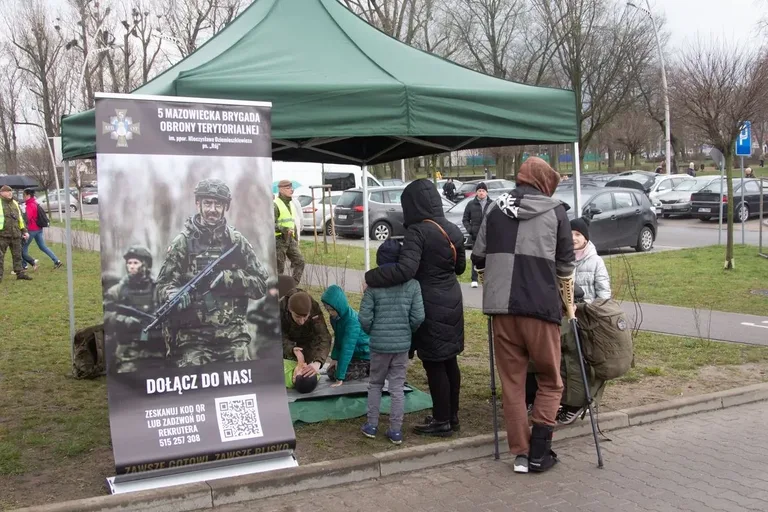 Uroczystość złożenia przysięgi wojskowej w Ostrowi Mazowieckiej - ważny moment dla żołnierzy (zdjęcia, wideo)