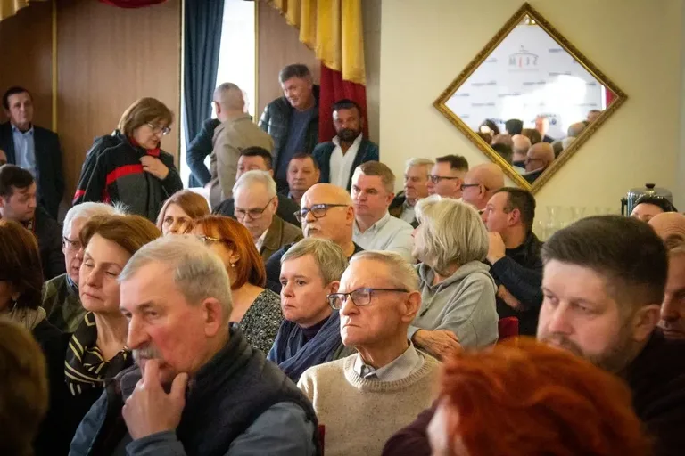 Politycy spotkali się z mieszkańcami Ostrowi Mazowieckiej (zdjęcia)