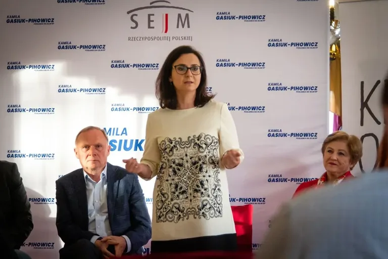 Politycy spotkali się z mieszkańcami Ostrowi Mazowieckiej (zdjęcia)