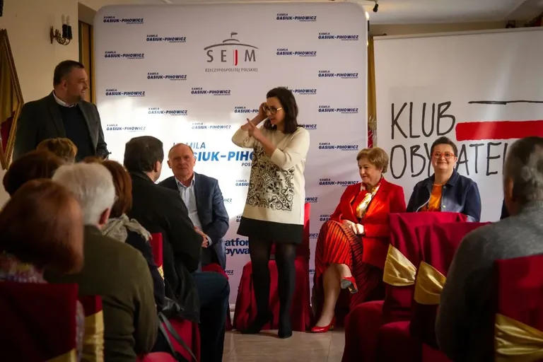 Politycy spotkali się z mieszkańcami Ostrowi Mazowieckiej (zdjęcia)