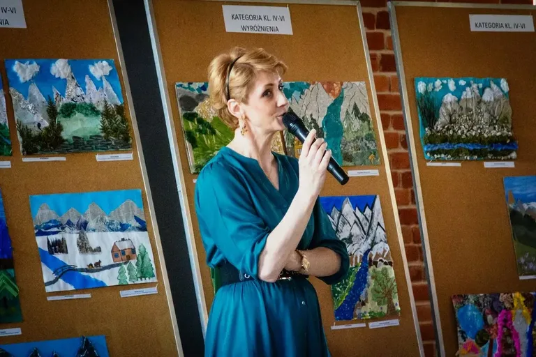 XVII Powiatowy Konkurs Plastyczny "Krajobraz polski" - "Pejzaż górski w kolażu" rozstrzygnięty! (zdjęcia)