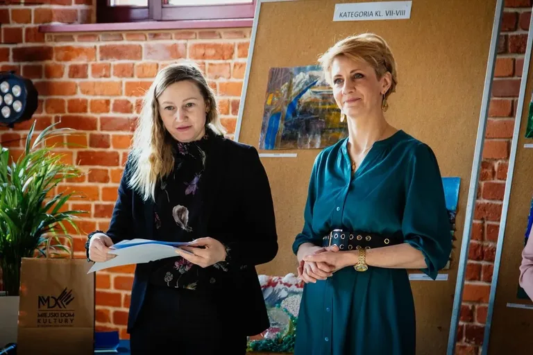 XVII Powiatowy Konkurs Plastyczny "Krajobraz polski" - "Pejzaż górski w kolażu" rozstrzygnięty! (zdjęcia)