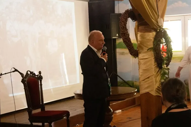 Odkrywanie historii ziemi ostrowskiej w filmie pt. "Pan Mecenas" (zdjęcia)