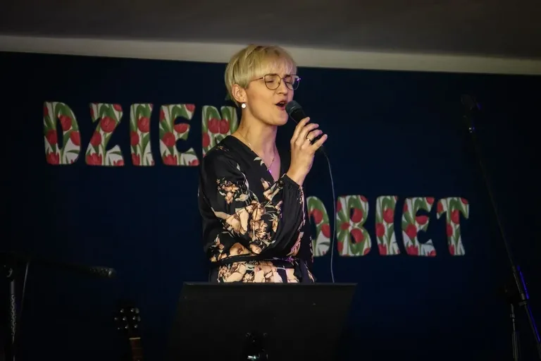Trio "W Dobrym Tonie" zagrało koncert z okazji Dnia Kobiet w Bogutach-Piankach! (zdjęcia)