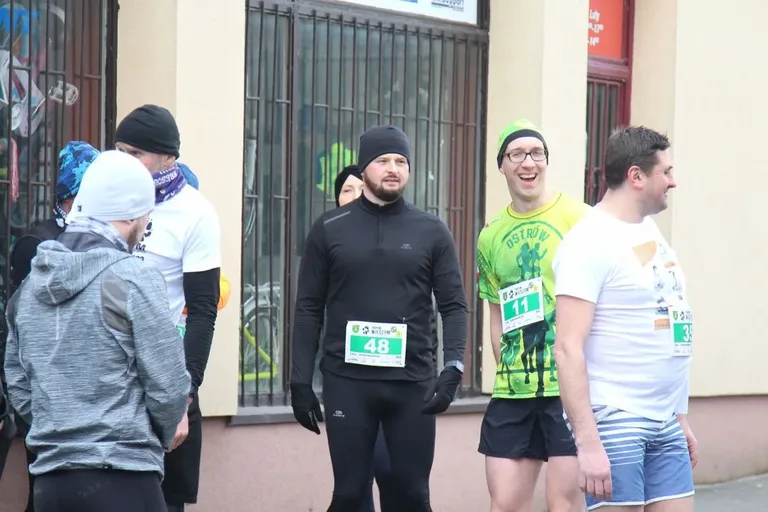 Bieg "Tropem wilczym". Uczestnicy pobiegli dla uczczenia pamięci Żołnierzy Wyklętych (zdjęcia)