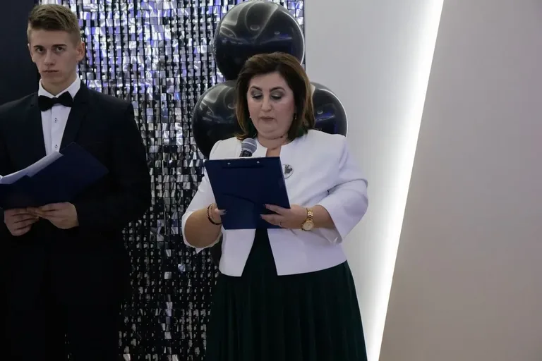Maturzyści z ZSCKR w Starym Lubiejewie świętowali swój bal w "Euforii" (zdjęcia, wideo)