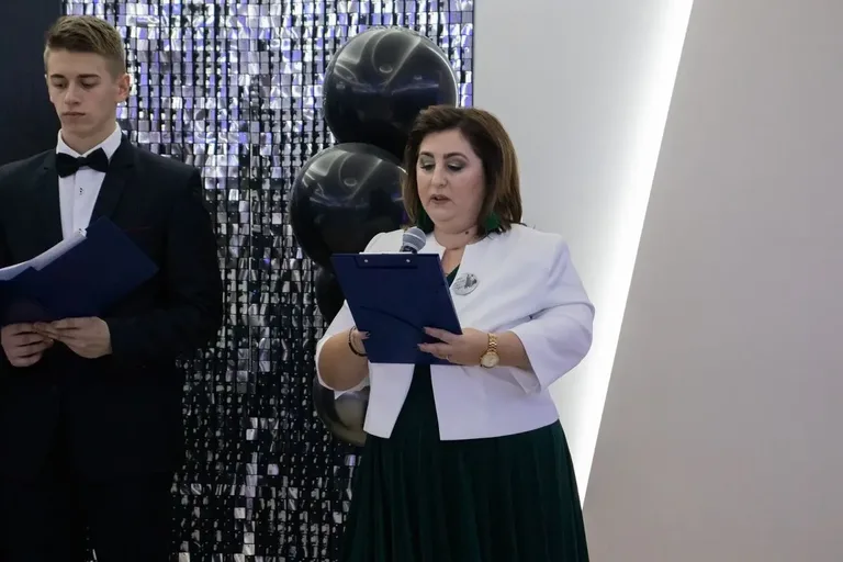 Maturzyści z ZSCKR w Starym Lubiejewie świętowali swój bal w "Euforii" (zdjęcia, wideo)