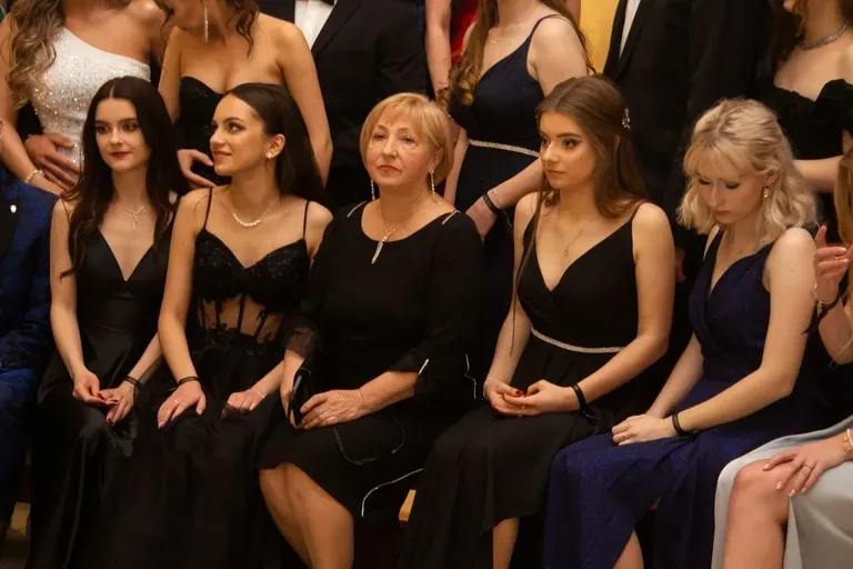 Studniówka Liceum Ogólnokształcącego im. Mikołaja Kopernika w Ostrowi Mazowieckiej! (zdjęcia, wideo)