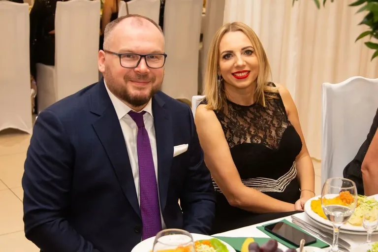 Studniówka Liceum Ogólnokształcącego im. Mikołaja Kopernika w Ostrowi Mazowieckiej! (zdjęcia, wideo)