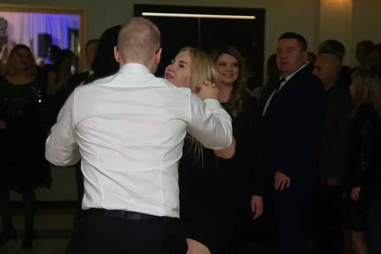 Studniówka Liceum Ogólnokształcącego im. Mikołaja Kopernika w Ostrowi Mazowieckiej! (zdjęcia, wideo)