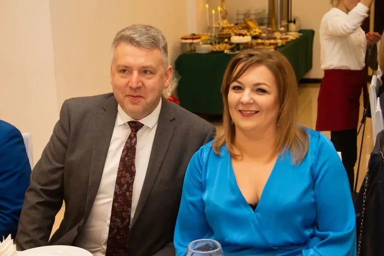 Studniówka Liceum Ogólnokształcącego im. Mikołaja Kopernika w Ostrowi Mazowieckiej! (zdjęcia, wideo)
