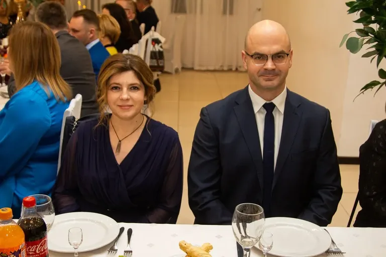 Studniówka Liceum Ogólnokształcącego im. Mikołaja Kopernika w Ostrowi Mazowieckiej! (zdjęcia, wideo)