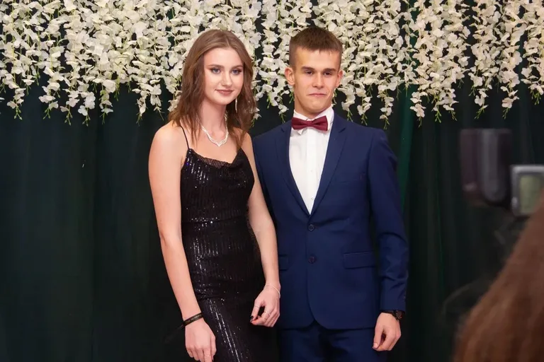Studniówka Liceum Ogólnokształcącego im. Mikołaja Kopernika w Ostrowi Mazowieckiej! (zdjęcia, wideo)