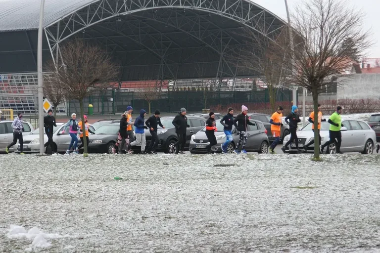 Finał WOŚP na sportowo! Ostrów Biega i Morstrowiaki przyłączyły się do pomocy aktywnie (zdjęcia)