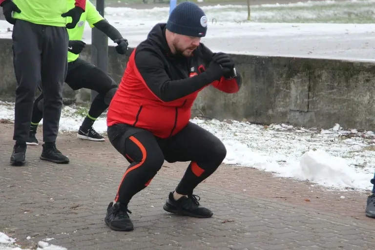 Finał WOŚP na sportowo! Ostrów Biega i Morstrowiaki przyłączyły się do pomocy aktywnie (zdjęcia)