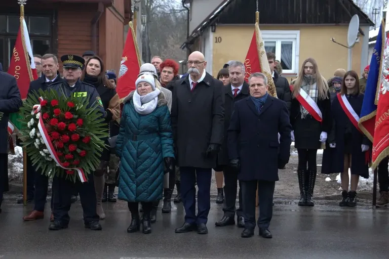 Obchody 160. rocznicy wybuchu Powstania Styczniowego w Ostrowi Mazowieckiej (zdjęcia)