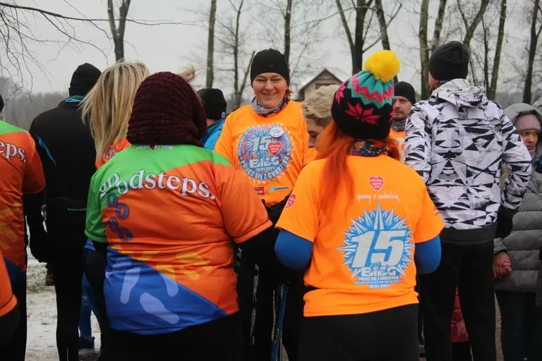 Finał WOŚP na sportowo! Ostrów Biega i Morstrowiaki przyłączyły się do pomocy aktywnie (zdjęcia)