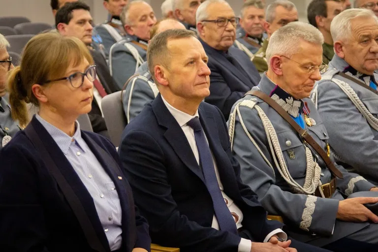Obchody Dnia Podchorążego i 155. rocznica urodzin marszałka Józefa Piłsudskiego w Komorowie (zdjęcia)