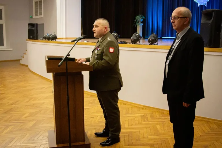 Obchody Dnia Podchorążego i 155. rocznica urodzin marszałka Józefa Piłsudskiego w Komorowie (zdjęcia)