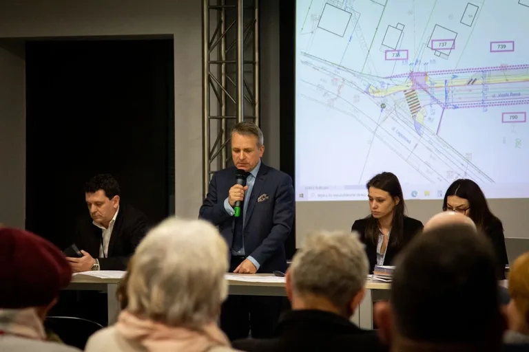 Mieszkańcy wybrali koncepcję drogi Józefa Bema (zdjęcia)