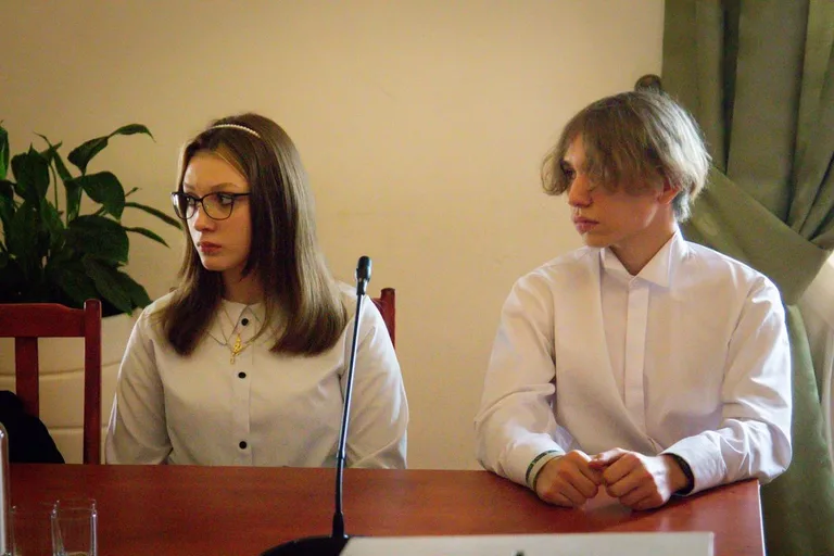 Wybrano Prezydium Młodzieżowej Rady Miasta Ostrów Mazowiecka! (zdjęcia)