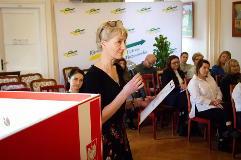 Wybrano Prezydium Młodzieżowej Rady Miasta Ostrów Mazowiecka! (zdjęcia)