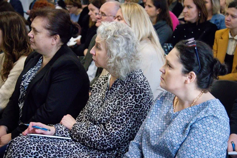 Konferencja pt. "Uwolnij się. Bądź sobą!" w Starej Elektrowni (zdjęcia)