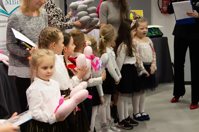 Występy i wręczenie nagród laureatom konkursów na Koncercie Galowym wieńczącym projekt "Tydzień dla Polski" (zdjęcia, wideo)