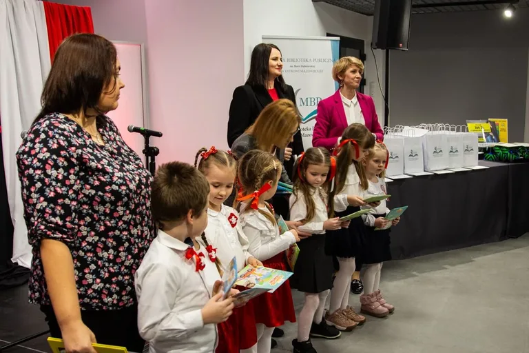 Występy i wręczenie nagród laureatom konkursów na Koncercie Galowym wieńczącym projekt "Tydzień dla Polski" (zdjęcia, wideo) (nie publikować)