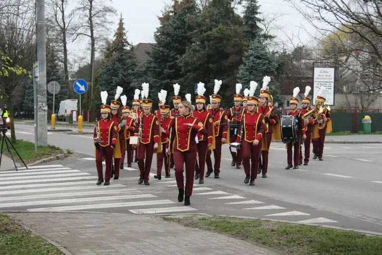 Mieszkańcy gminy Małkinia Górna wspólnie uczcili Narodowe Święto Niepodległości (zdjęcia, wideo)