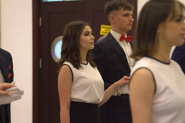 Studniówka maturzystów z "Rubinka" (zdjęcia, wideo)