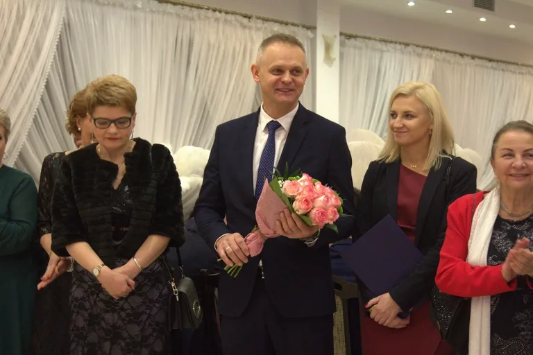 Studniówka maturzystów z "Rubinka" (zdjęcia, wideo)