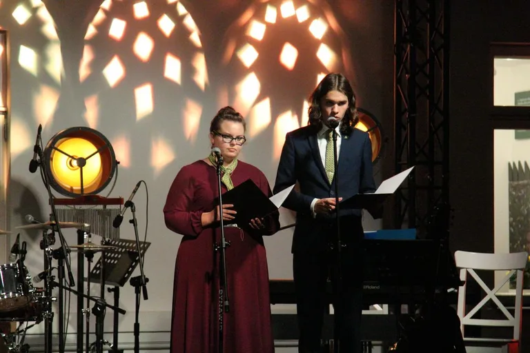 Wernisaż wystawy pt. "O Marii i Witoldzie Pileckich" w Ostrowi Mazowieckiej! (zdjęcia, wideo)