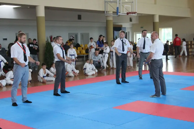 Nasi karatecy z medalami (zdjęcia)